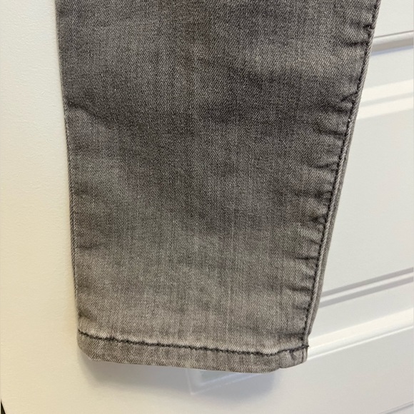 Gap Legging Jean. Skinny. Grey. Size 29 - Picture 4 of 7